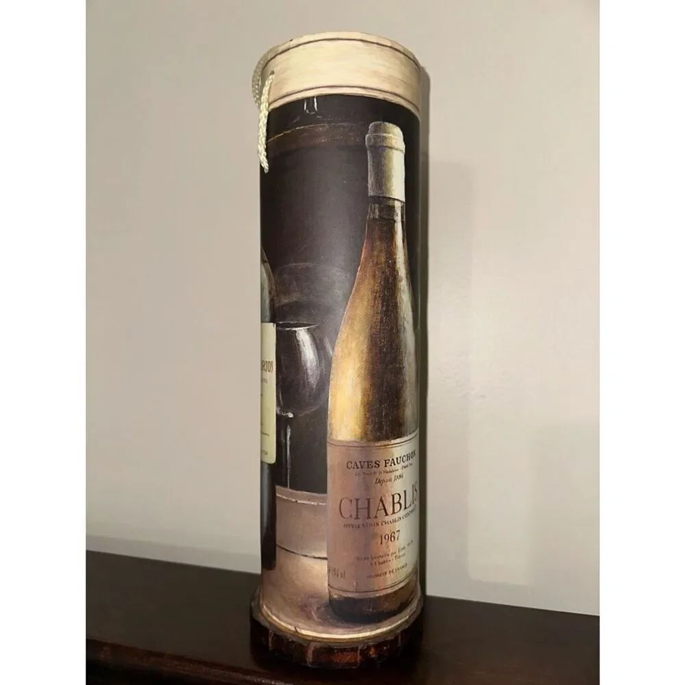 F. de Villeneuve vintage 1967 Caves Fauchon Chablis wine gift storage tube